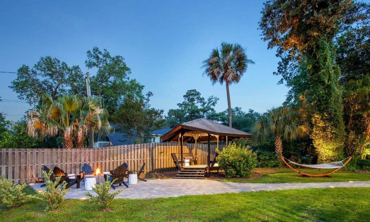 Photo of Patio Balcony in Whitemarsh Island