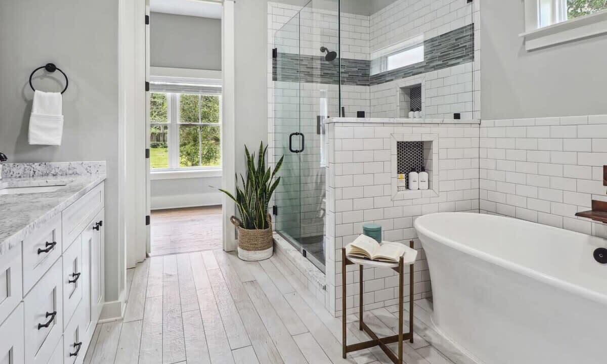 Photo of Bathroom in Whitemarsh Island