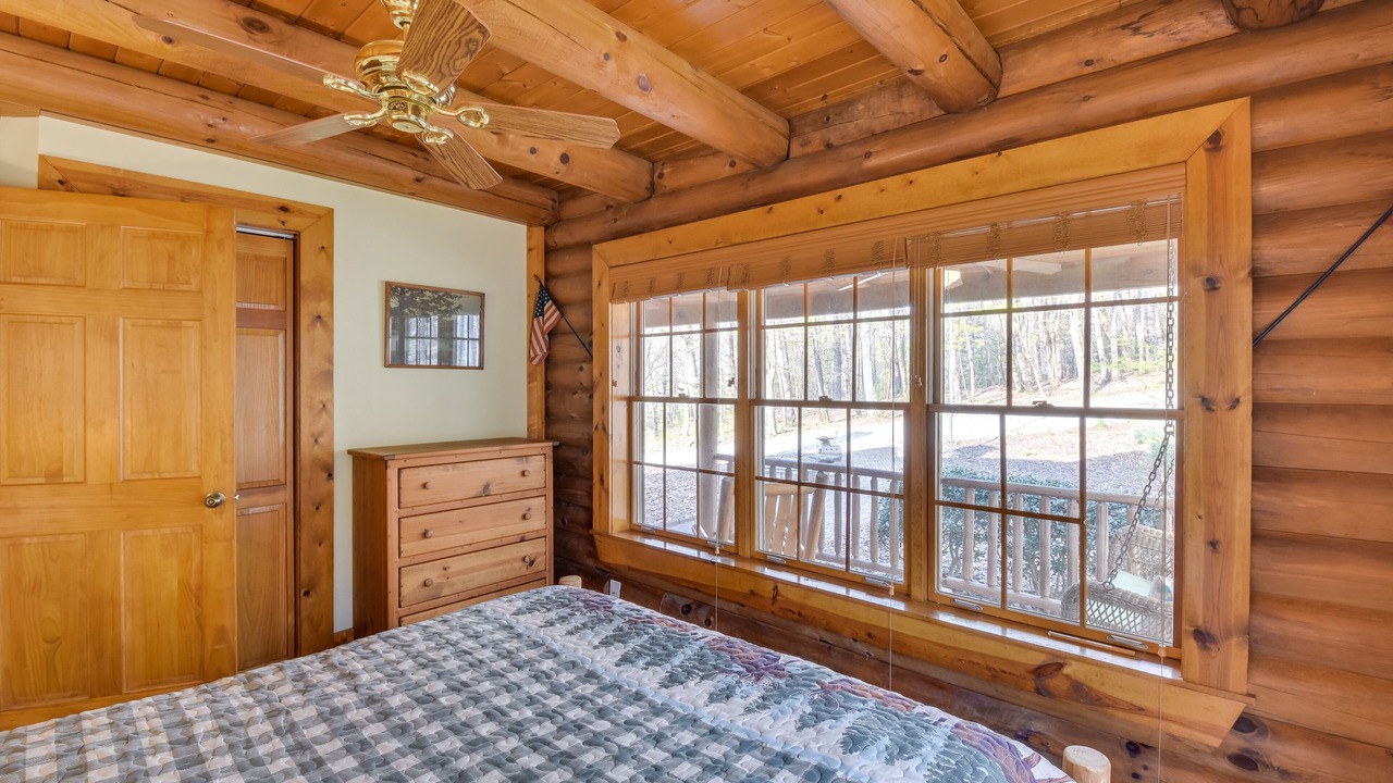 Photo of Bedroom in Cleveland