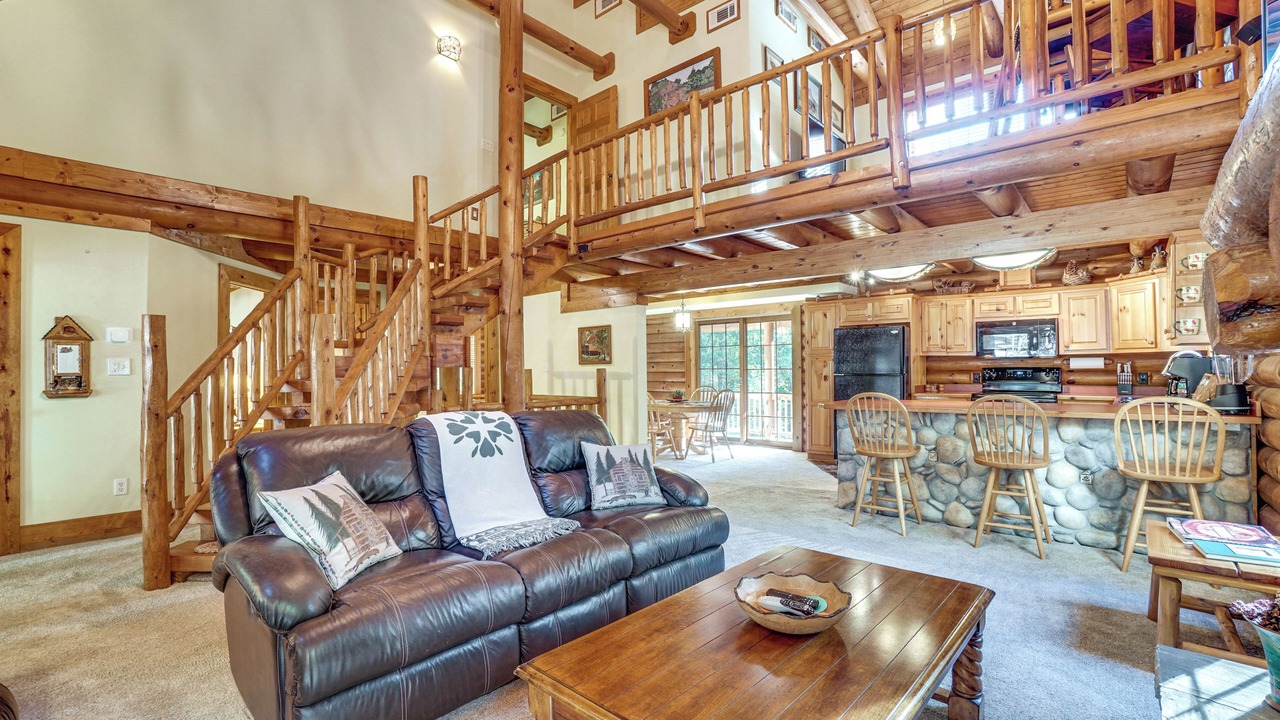 Photo of Livingroom in Cleveland