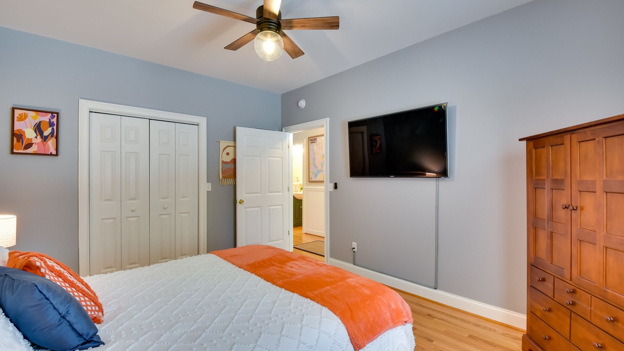 Photo of Bedroom in Fair Play