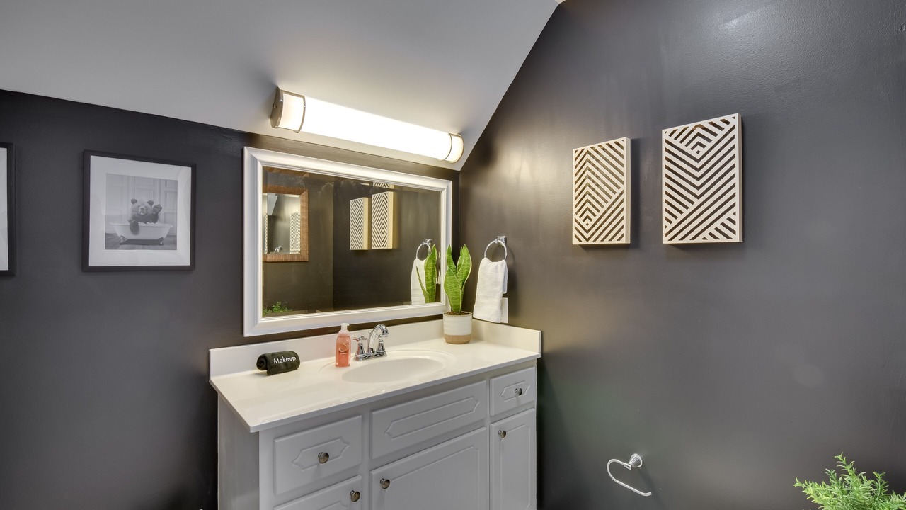 Photo of Bathroom in Fair Play