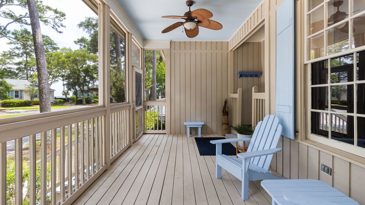 Photo of Patio Balcony in Melrose on the Beach