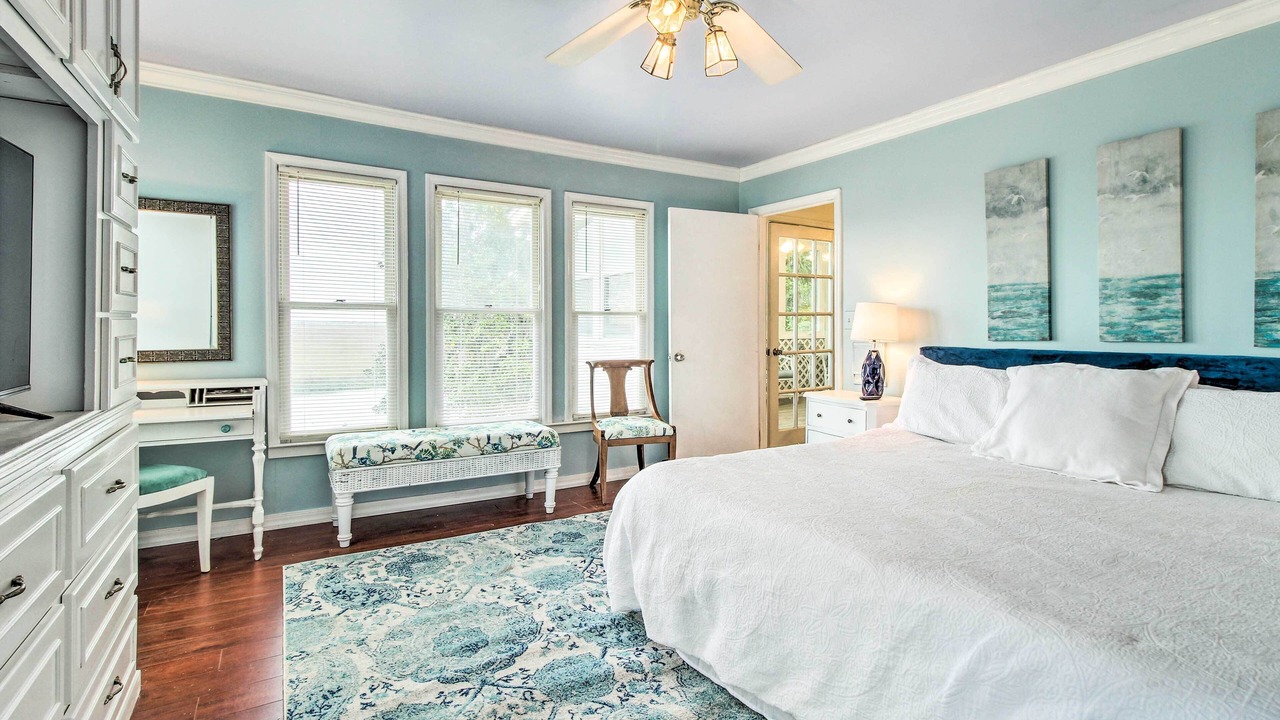 Photo of Bedroom in Whitemarsh Island