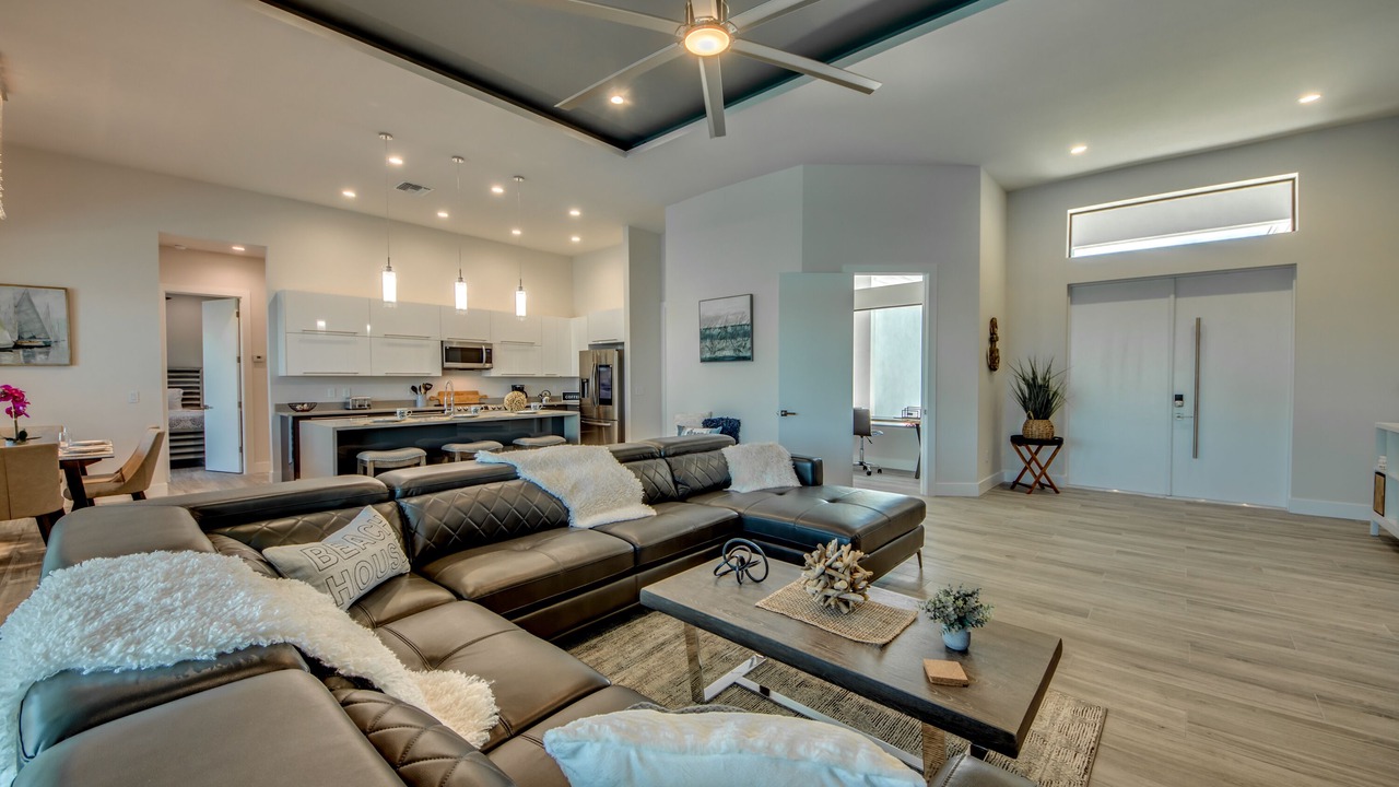 Photo of Livingroom in Mariner