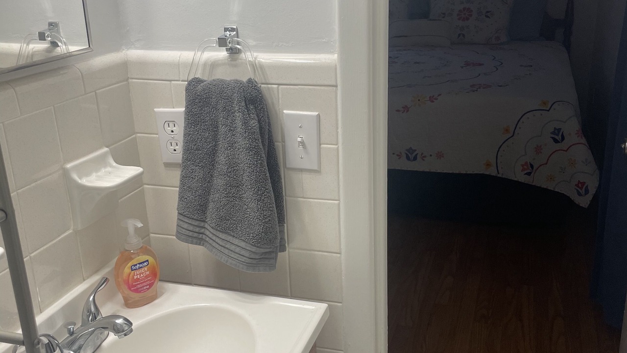 Photo of Bathroom in Hazlehurst
