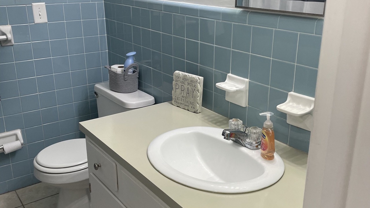 Photo of Bathroom in Hazlehurst