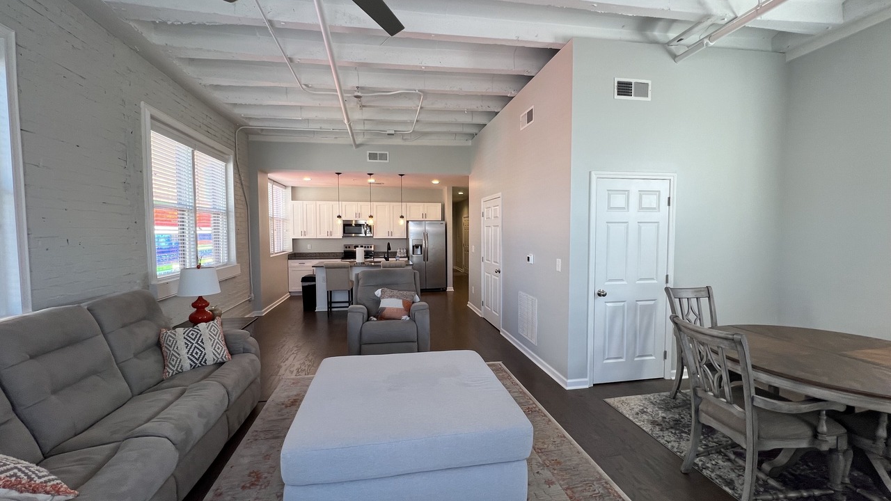 Photo of Livingroom in Anderson