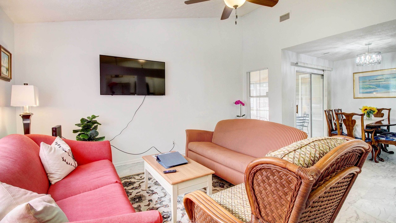 Photo of Bedroom in Whitemarsh Island