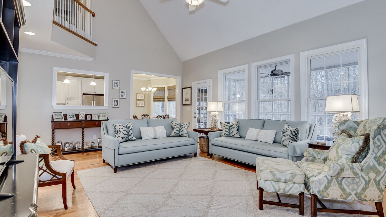 Photo of Livingroom in Evans