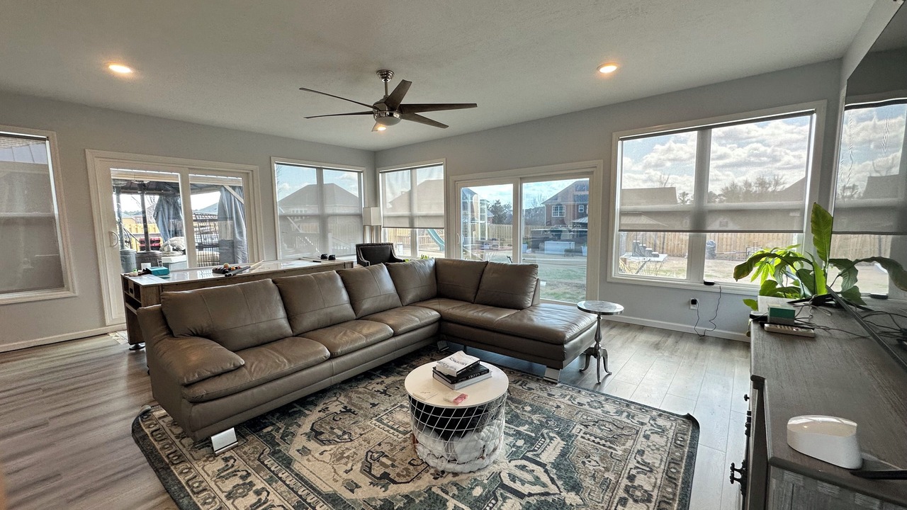 Photo of Livingroom in Evans