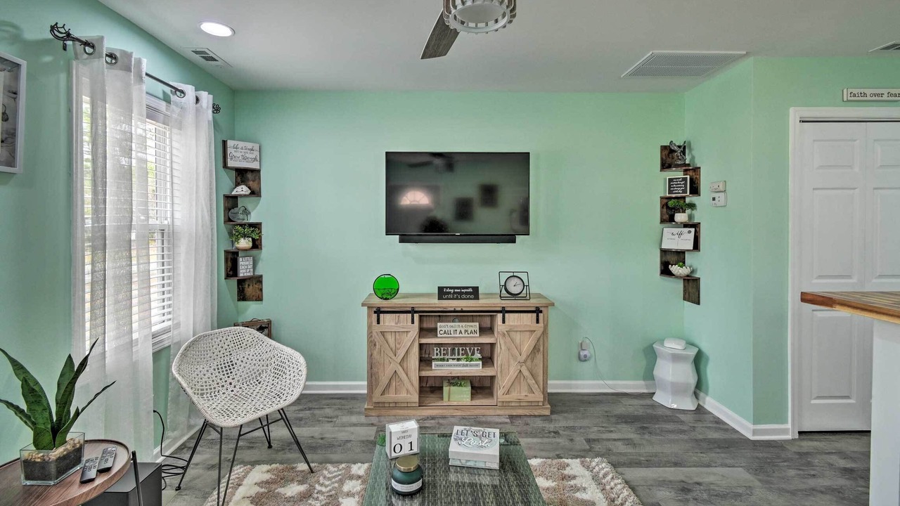 Photo of Livingroom in Fayetteville