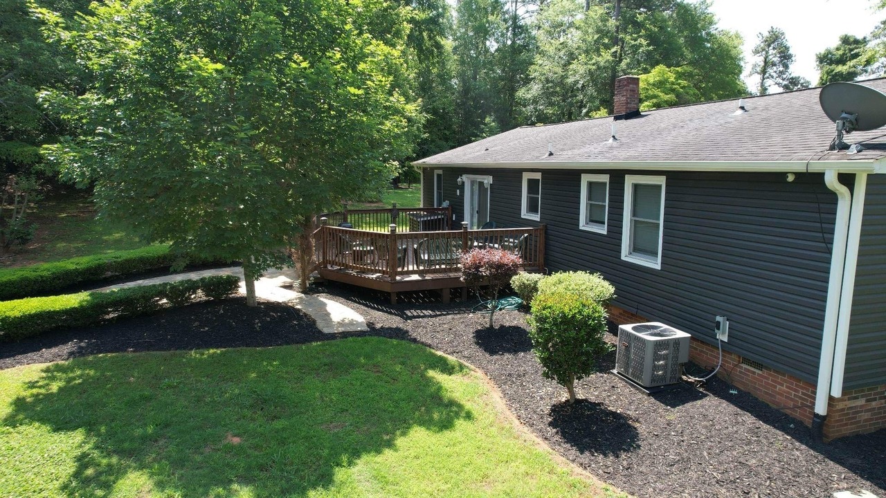 Photo of Outdoor in Pelzer