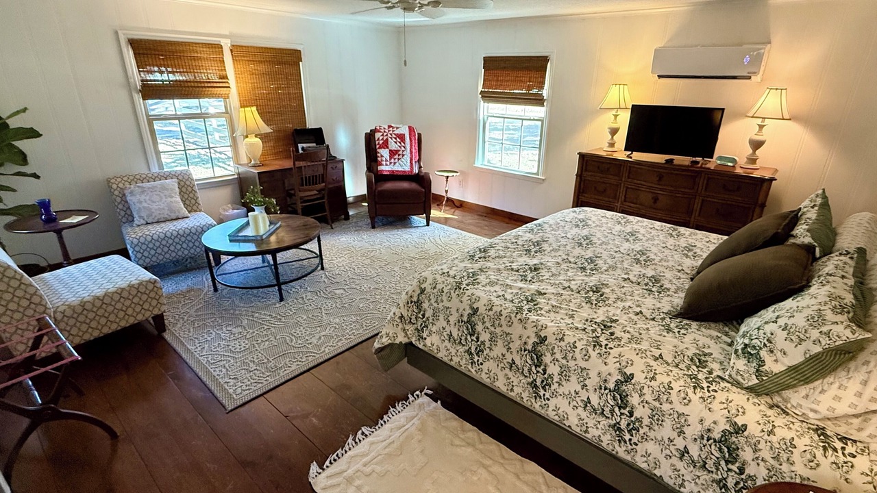 Photo of Bedroom in Roebuck