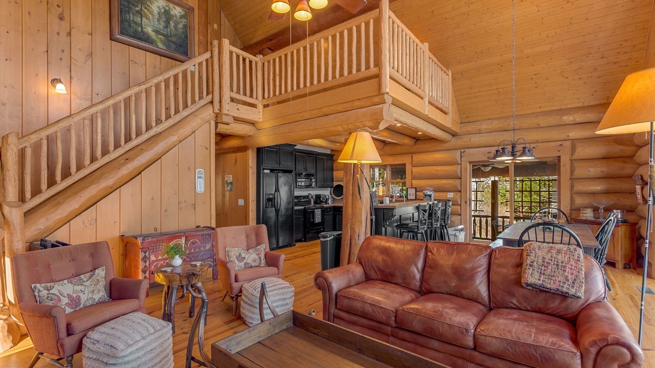 Photo of Livingroom in Six Mile