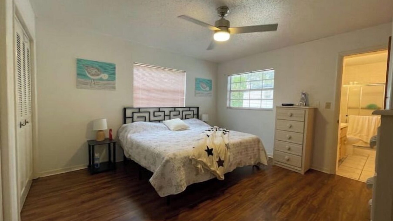 Photo of Bedroom in Sylvan Shores