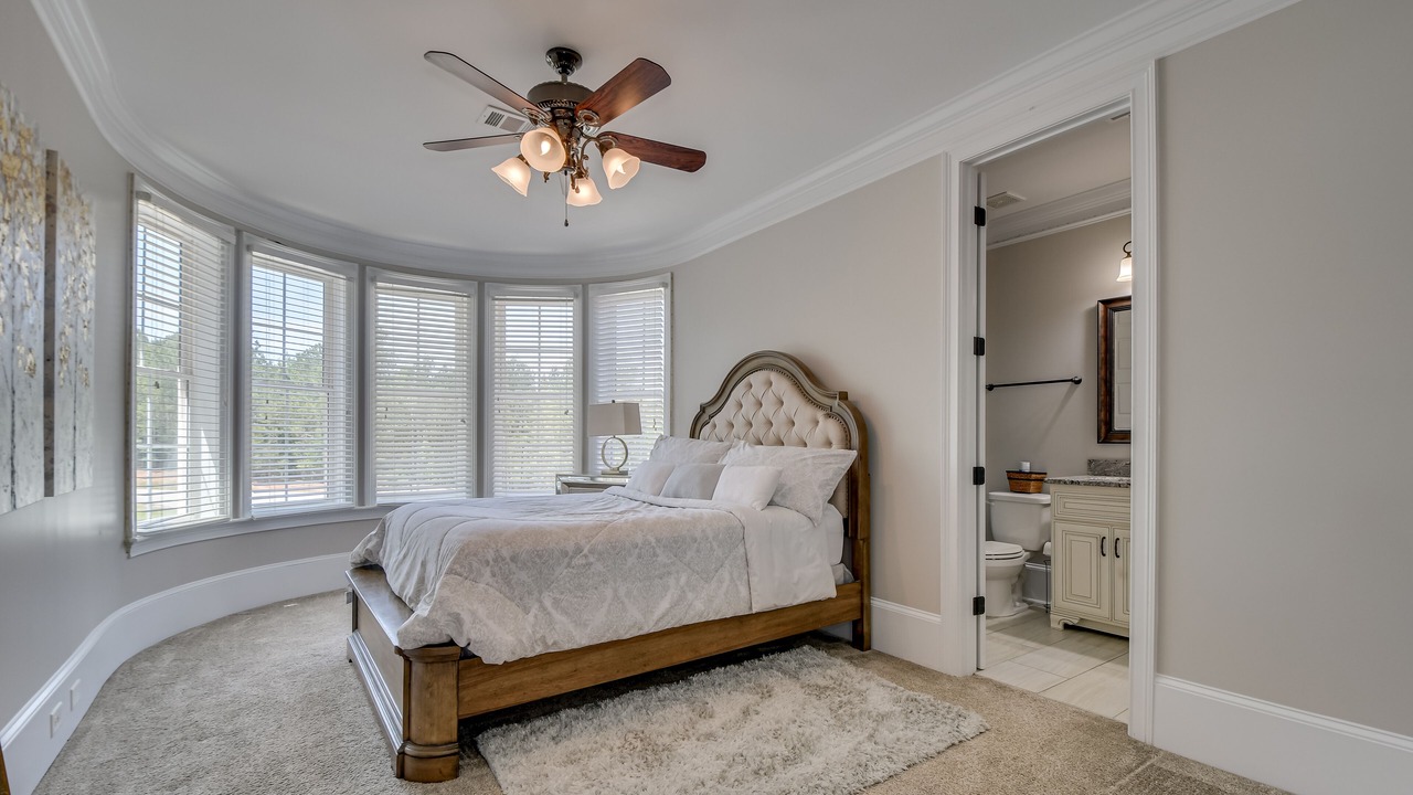 Photo of Bedroom in Appling