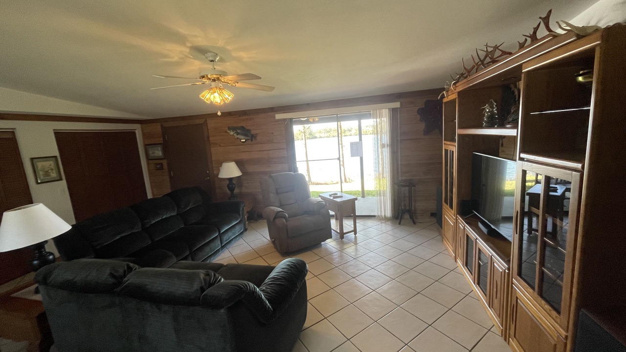 Photo of Livingroom in Bartow