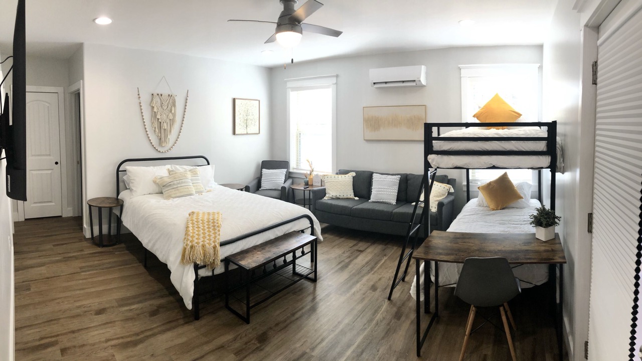 Photo of Bedroom in Easley
