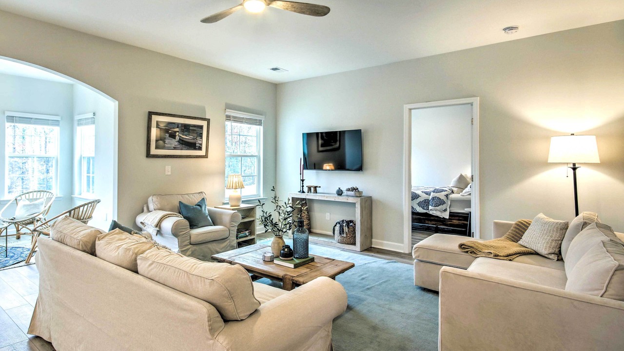 Photo of Bedroom in Chapin