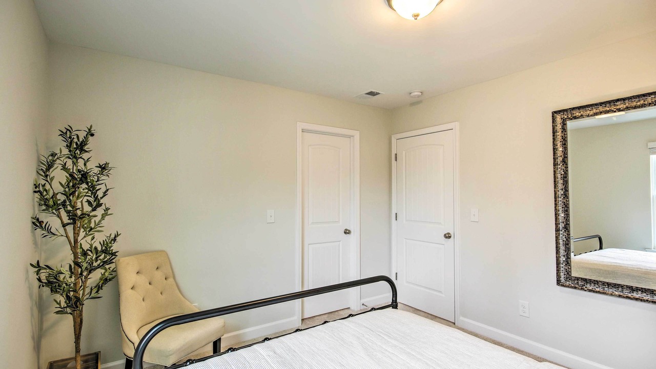 Photo of Bedroom in Chapin