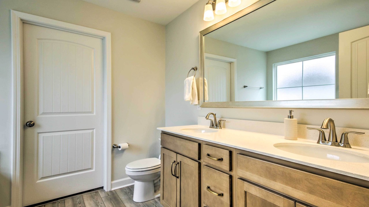 Photo of Bathroom in Chapin
