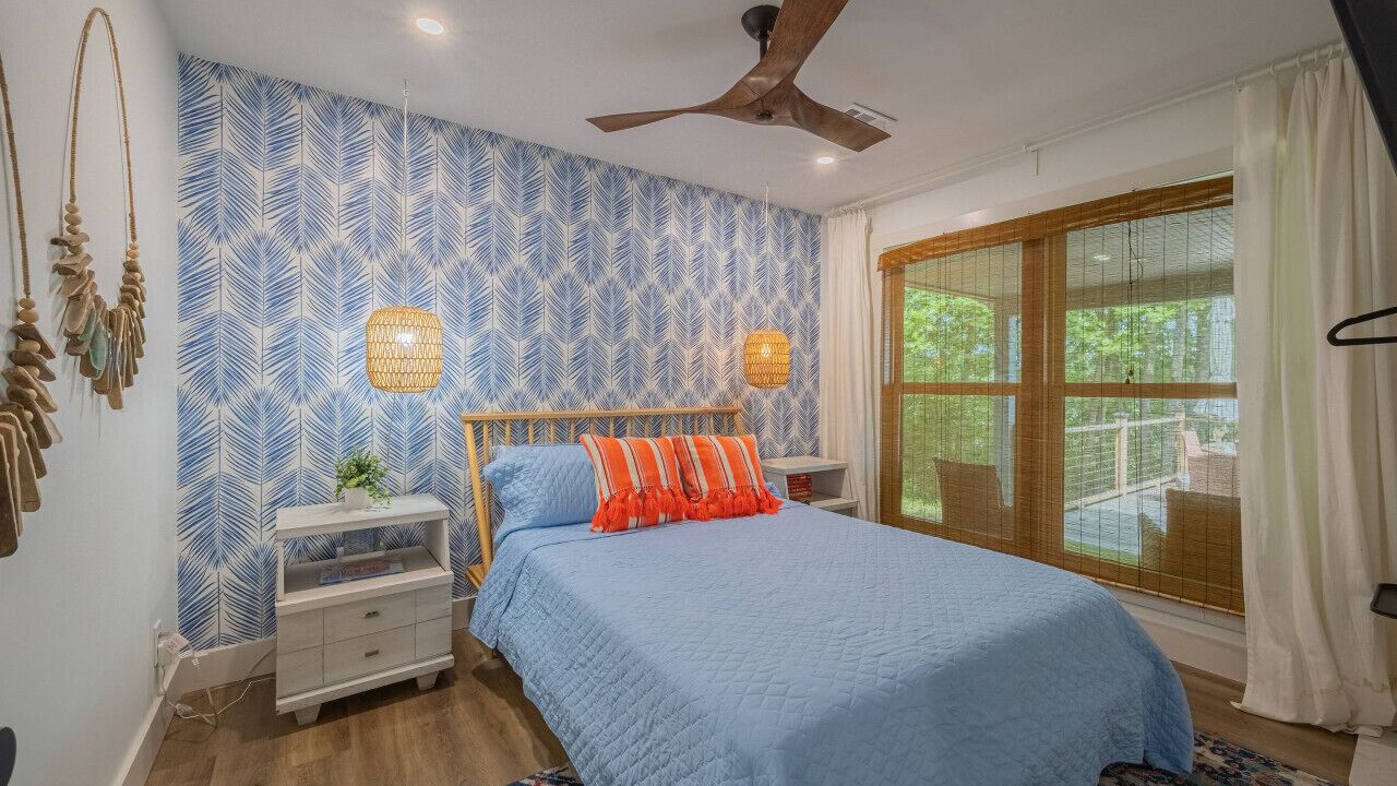 Photo of Bedroom in Toccoa
