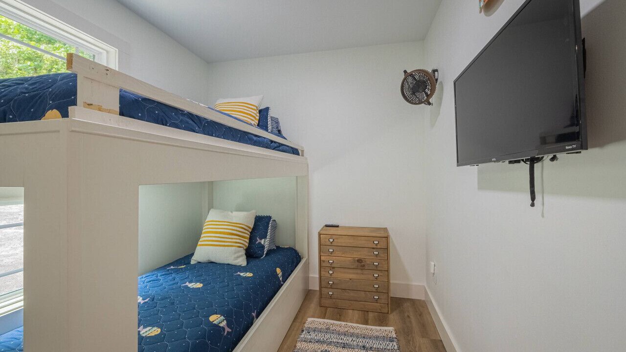 Photo of Bedroom in Toccoa