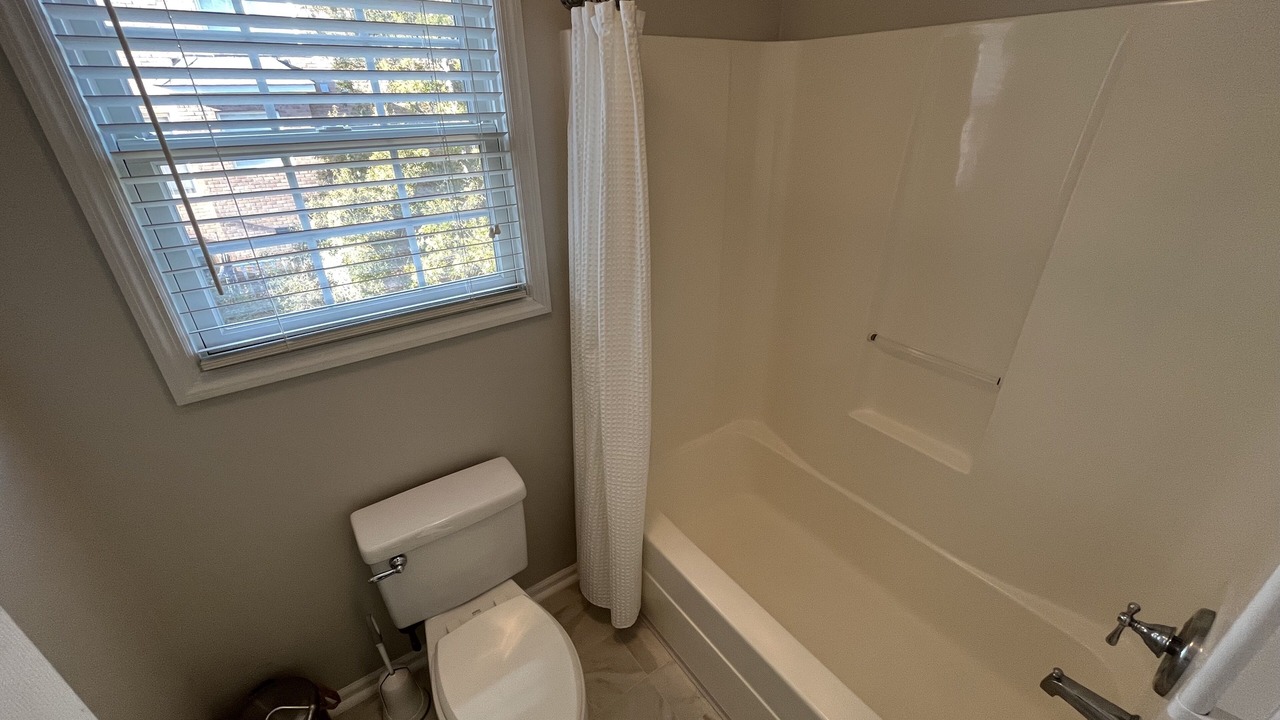 Photo of Bathroom in Riverwood Plantation