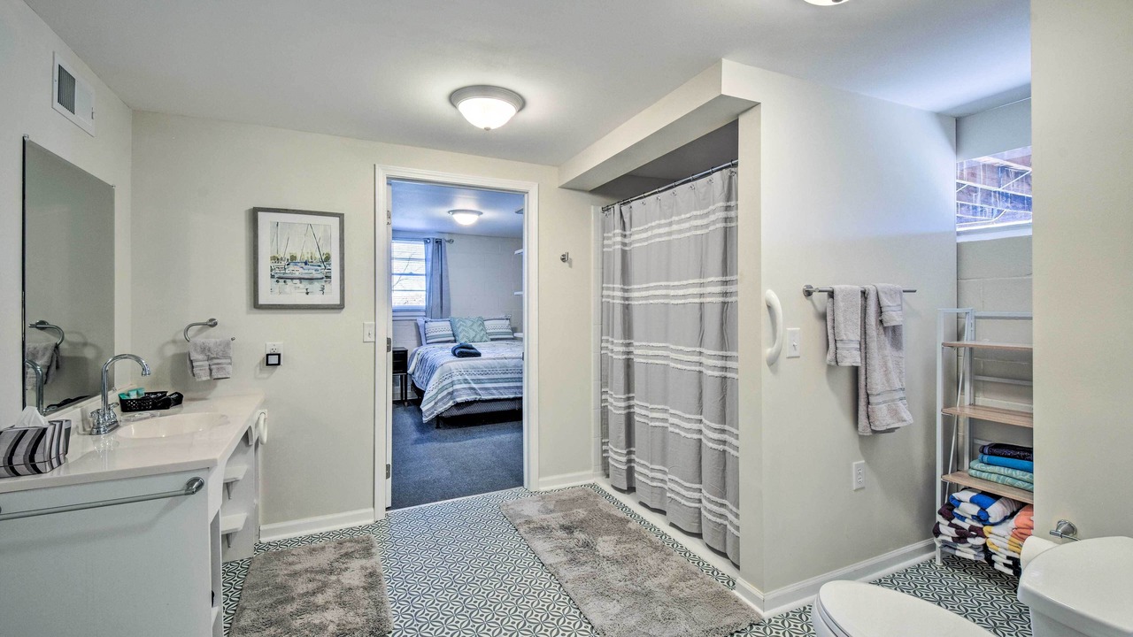 Photo of Bathroom in Seneca