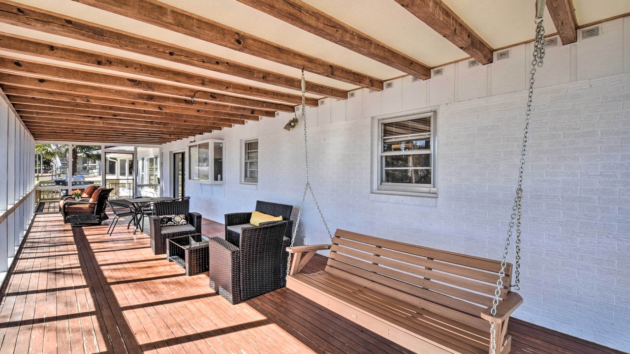 Photo of Patio Balcony in Seneca