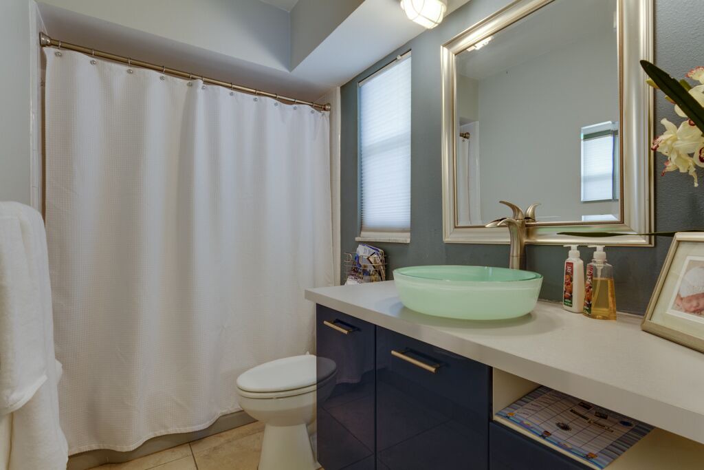 Photo of Bathroom in Shore Acres