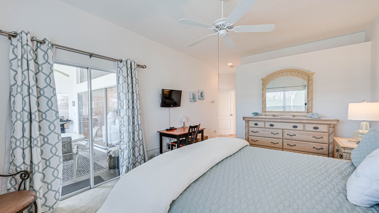 Photo of Bedroom in Falcons Glen
