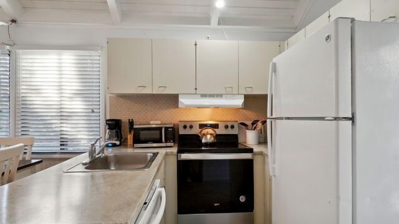 Photo of Kitchen in Night Heron