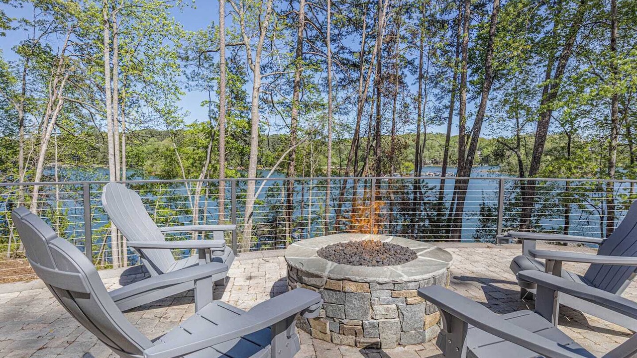Photo of Outdoor in Seneca