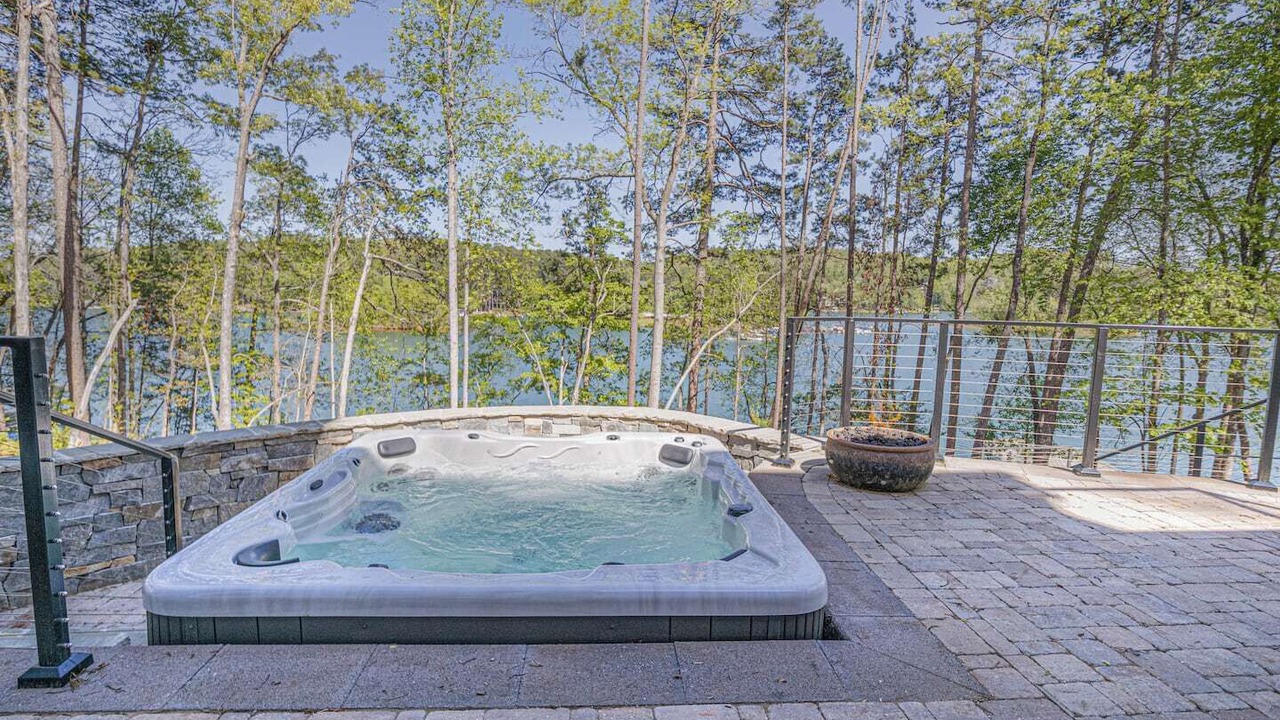 Photo of Outdoor in Seneca