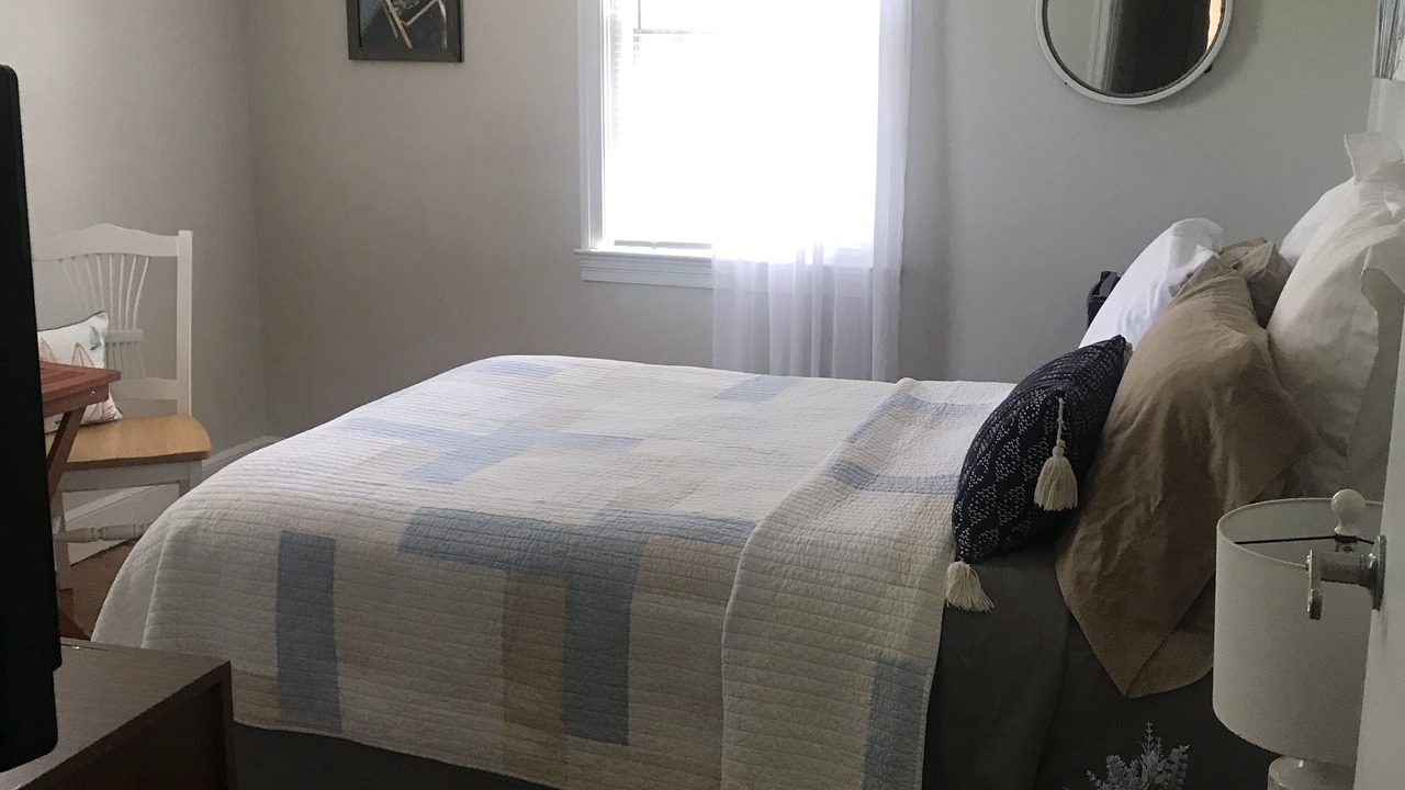 Photo of Bedroom in Springdale