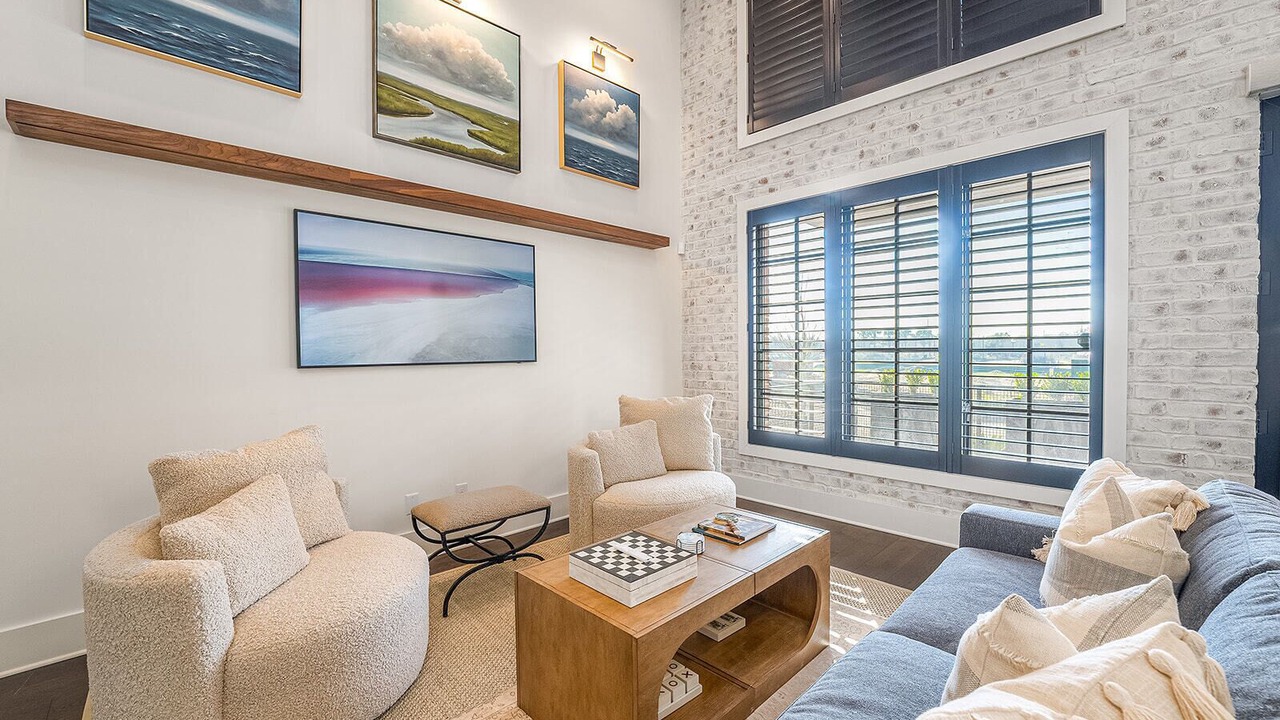 Photo of Livingroom in Hitch Village - Fred Wessels Homes