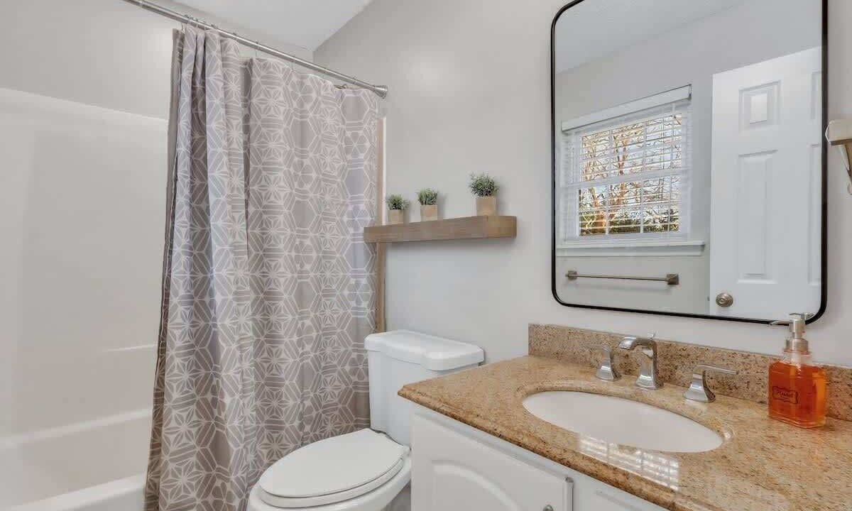 Photo of Bathroom in Pooler