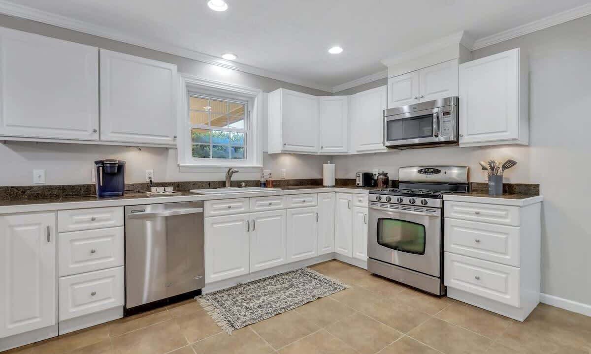 Photo of Kitchen in Pooler