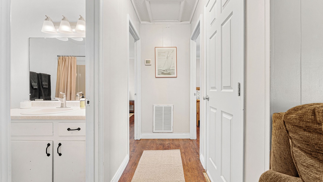 Photo of Bathroom in Dewy Rose