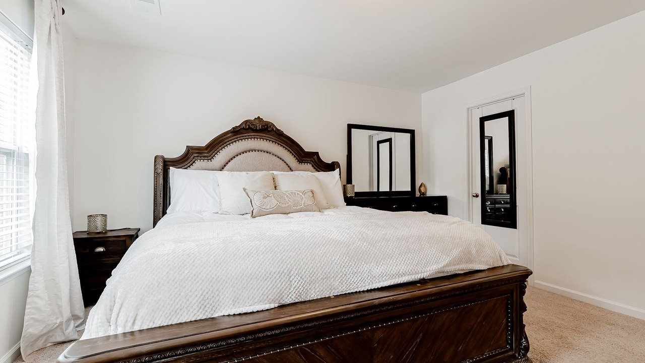 Photo of Bedroom in Huntcliff