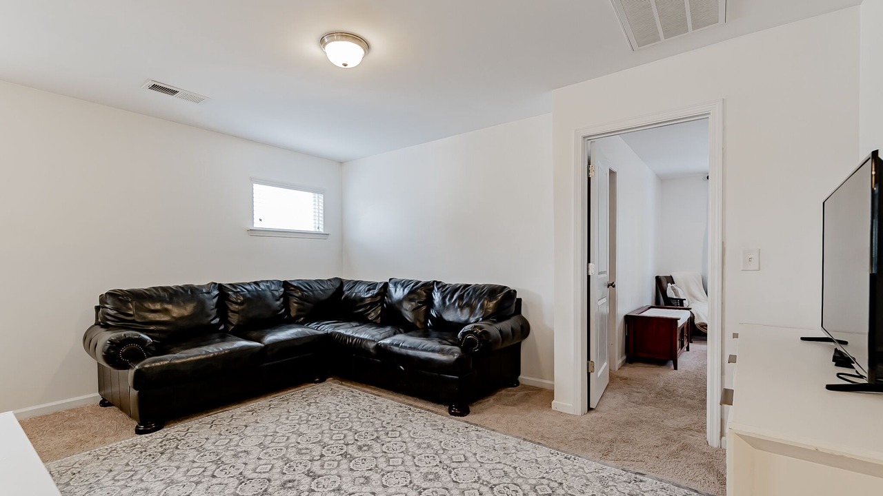 Photo of Livingroom in Huntcliff