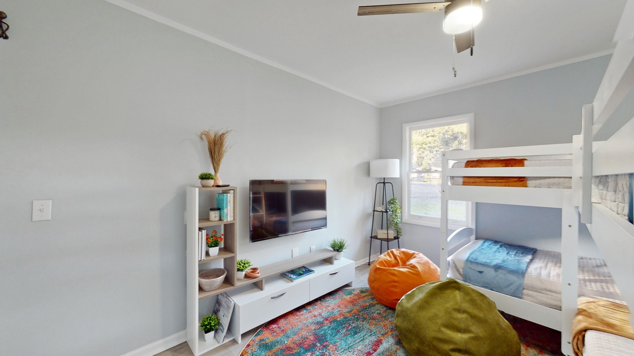 Photo of Bedroom in Shell Point