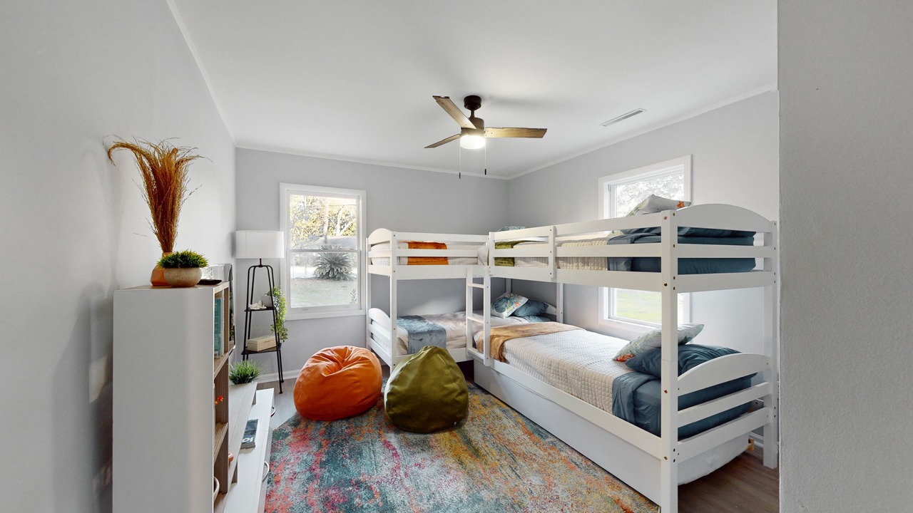 Photo of Bedroom in Shell Point
