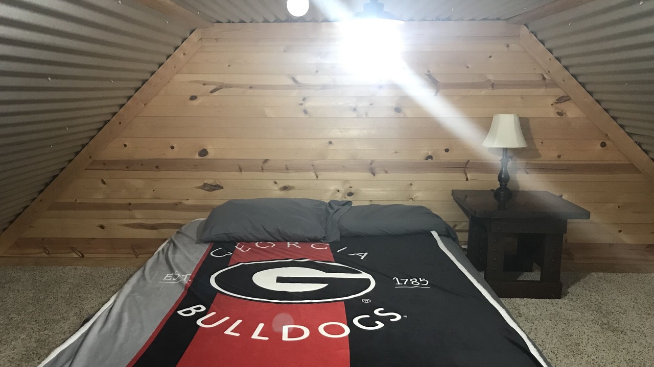 Photo of Bedroom in Dewy Rose