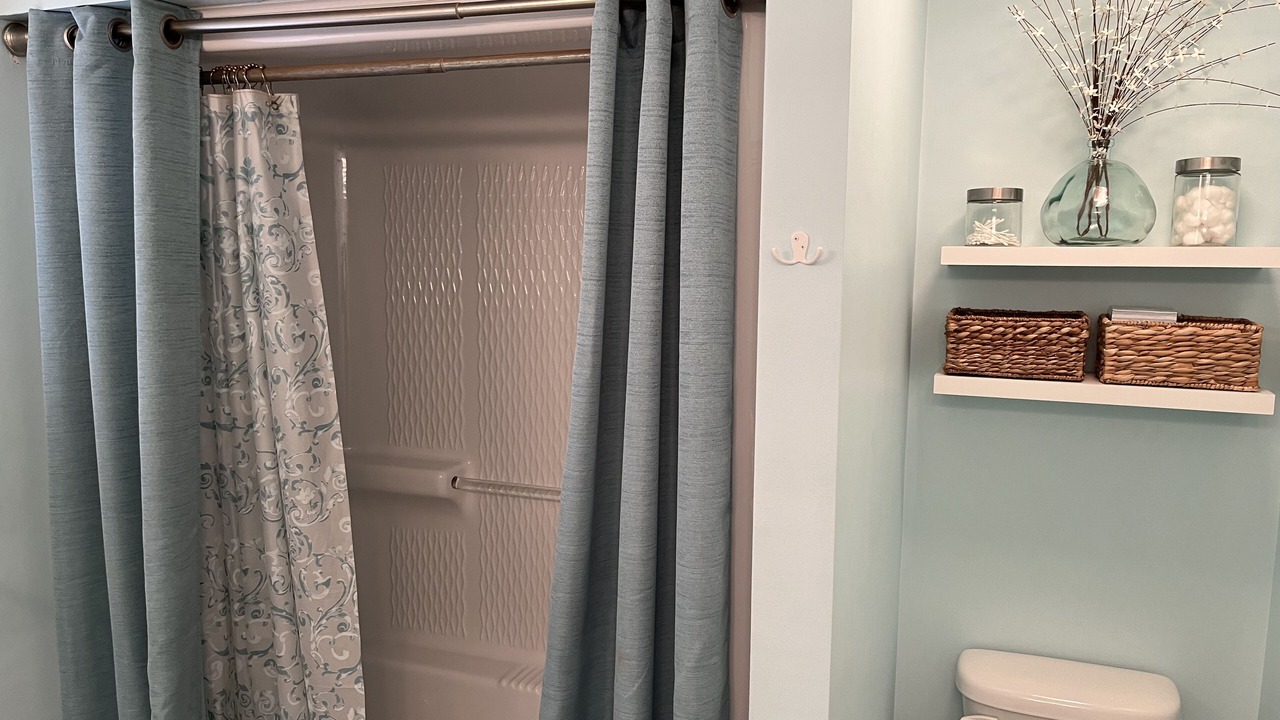 Photo of Bathroom in Edisto Island
