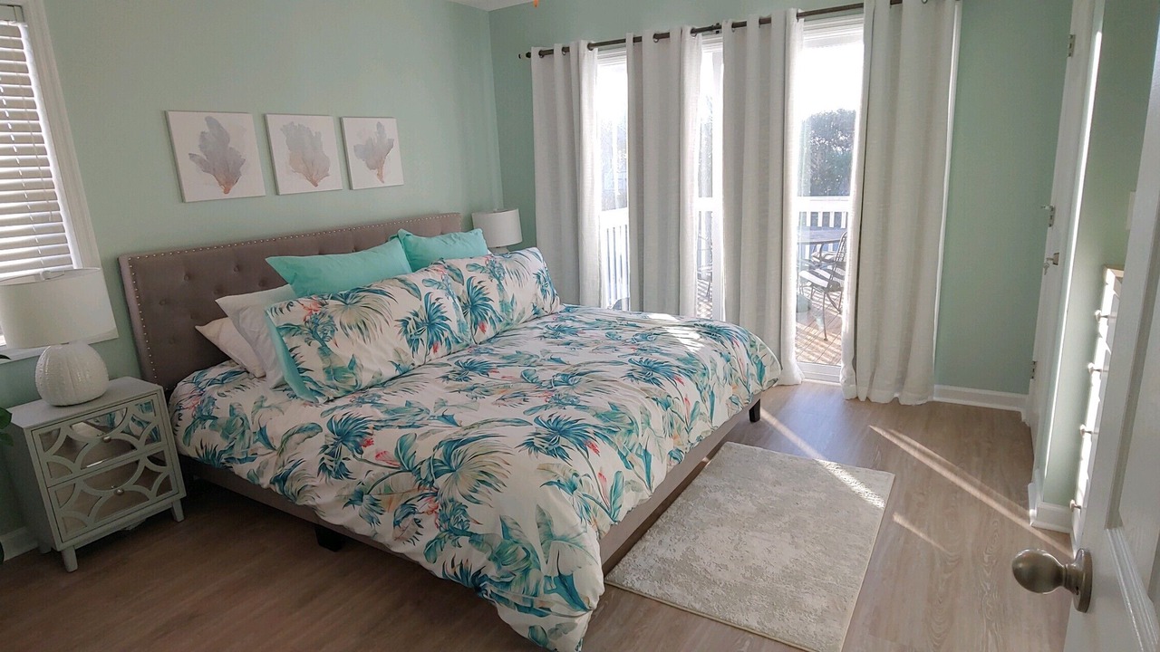Photo of Bedroom in Edisto Island