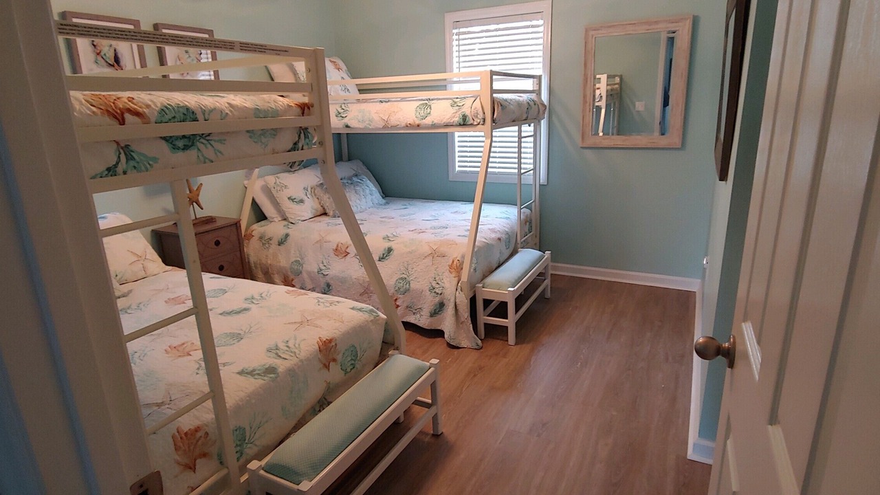 Photo of Bedroom in Edisto Island