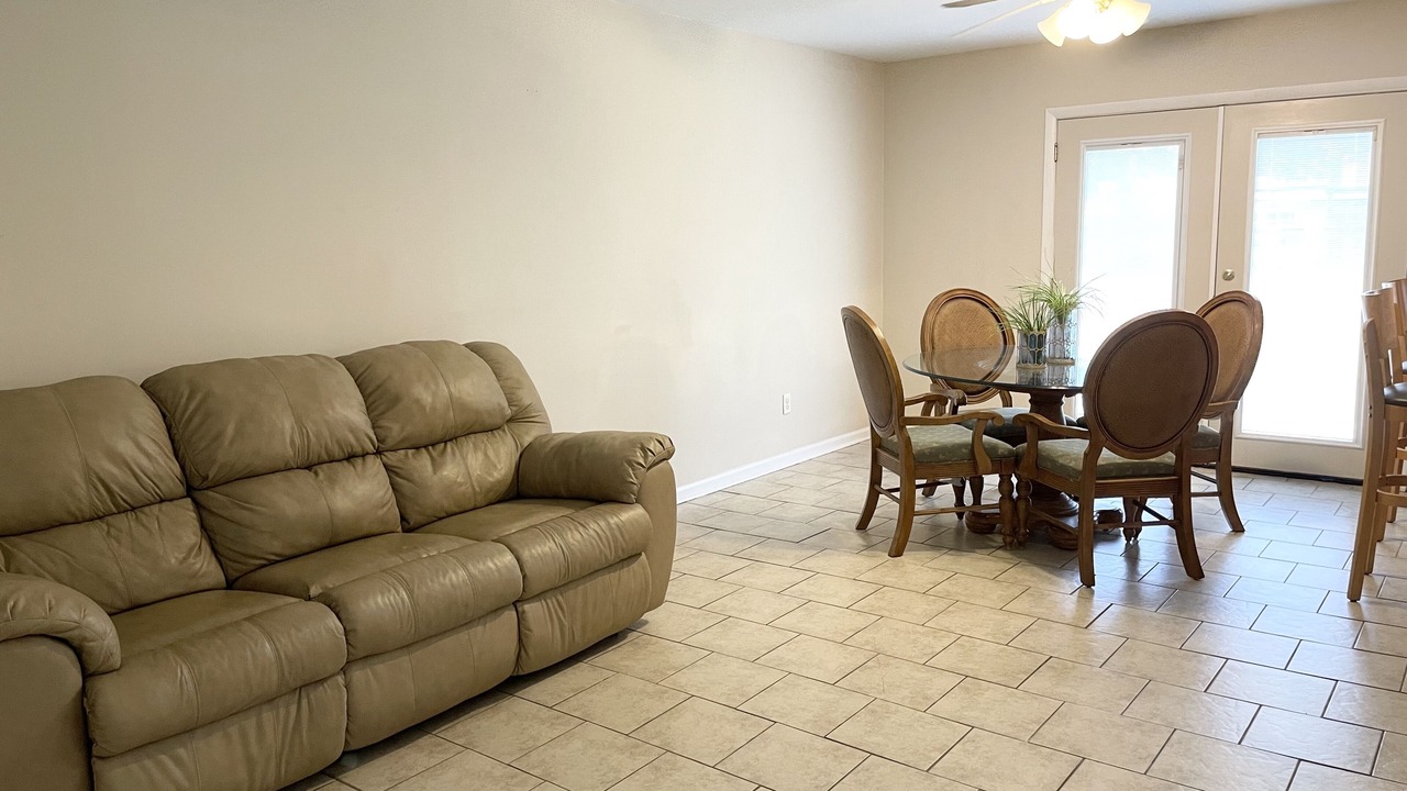 Photo of Livingroom in Jesup